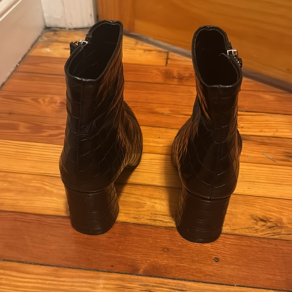 Alice + Olivia Black Leather Booties - Picture 4 of 7